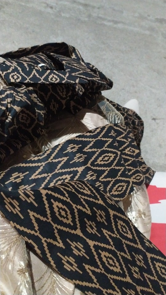 Maura Couple - Sania Ruffle Batik Couple Ndoro Jowi Dnt Garansi Termurah Shopee - Alika Brown