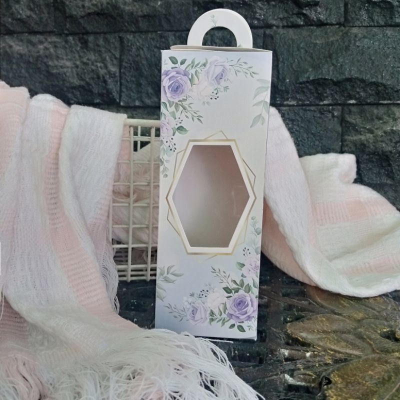 

paperbox motif ukuran 7*7*21 cm
