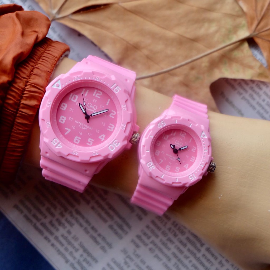 Jam Tangan Couple Pria Wanita QQ Tali Karet