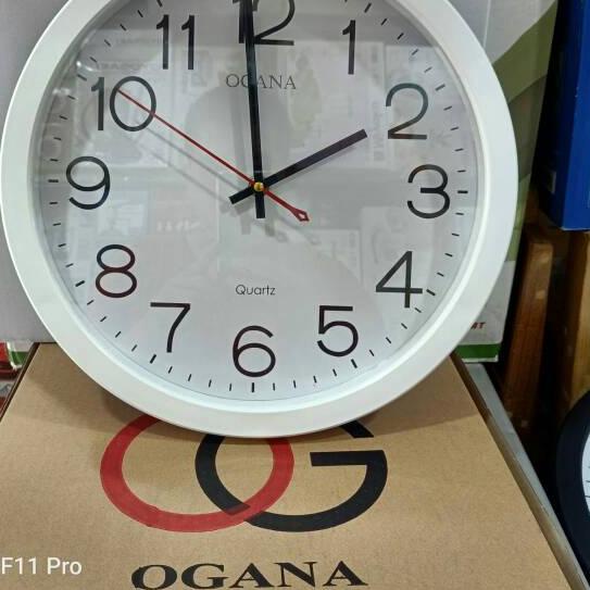 Jam Dinding Polos OGANA besar 32cm