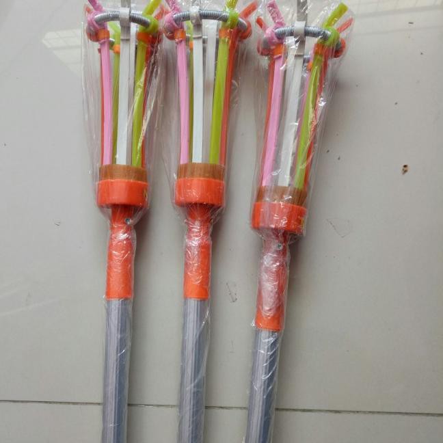 Tongkat Alat Pengganti Pasang Lampu Stick 2 in 1 Lampu Bohlam LED murah