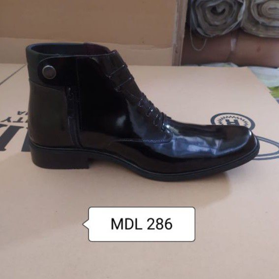 Sepatu kulit pria PDH boots polri TNI security guard sepatu Kerja formal Tampil lebih keren