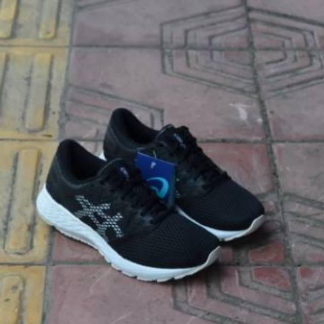  Asics  Roadhawk  ff2  Shopee Indonesia