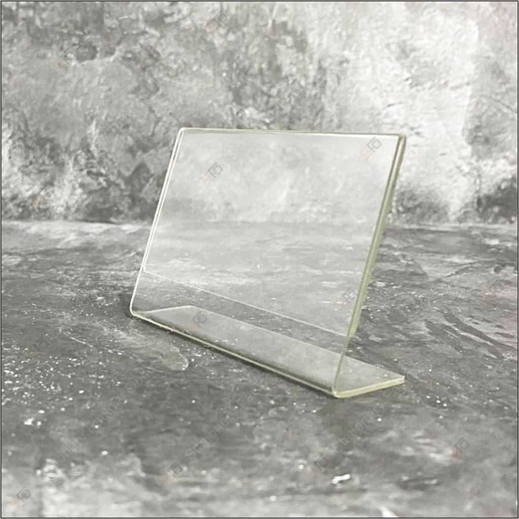 

Stand Kartu Nama Acrylic Tipe L - Name Tag Acrylic 6 x 9 CM