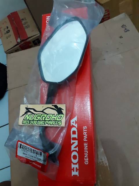 SPION KANAN CB150R OLD NEW CB150R TIGER ASLI HONDA