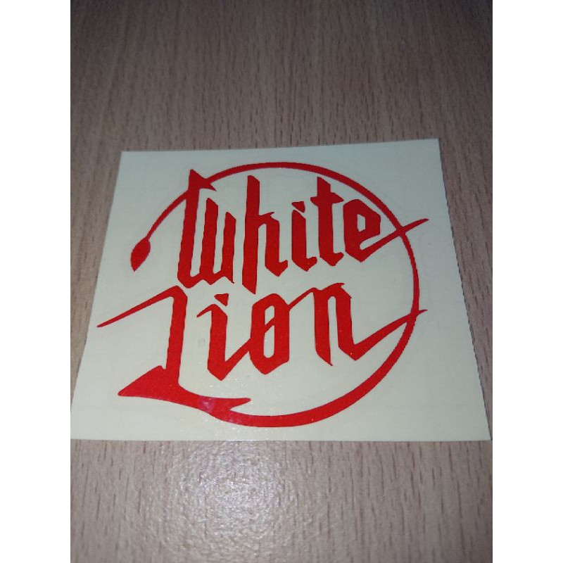 

Sticker cutting - White Lion