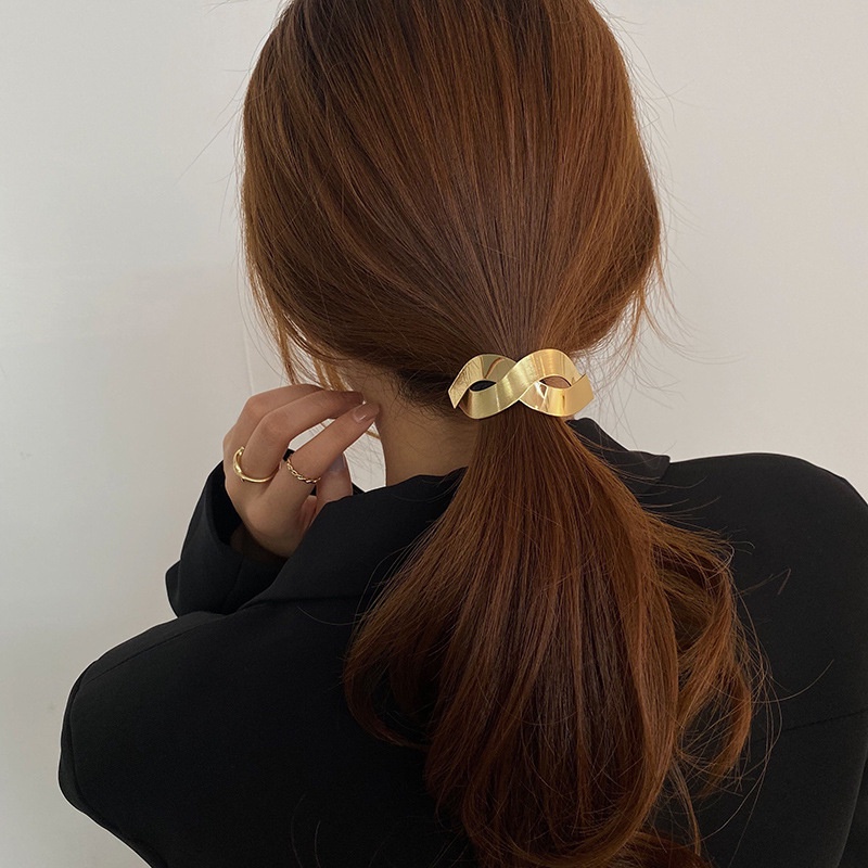 IKAT RAMBUT KARET ELASTIS KOREA MAINAN GOLD PITA AKSESORIS WANITA/ KOREAN ELEGANT PONYTAIL HIGH END RUBBER BAND HAIR ELASTICS TIES METAL GOLD ACCESSORIES