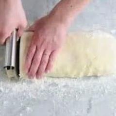 

♥ Scraper / Dough Cutter / Alat Pemotong Adonan Stainless ❉
