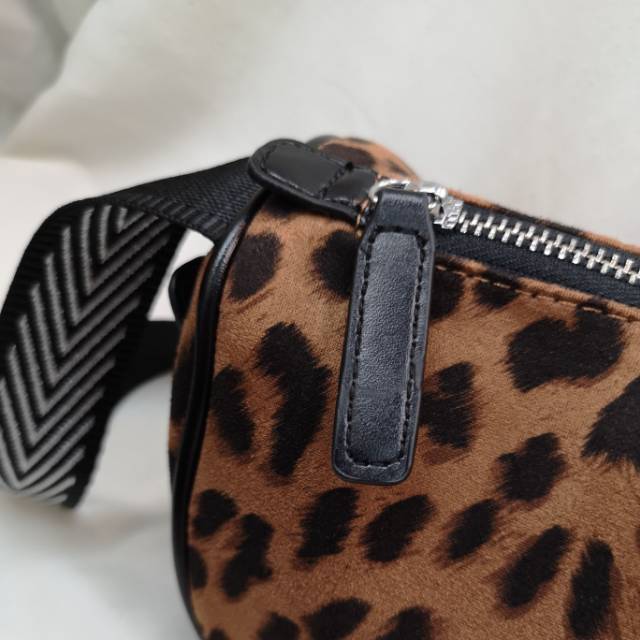 Tas Leopard sling waist bag 1961 tas selempang leopard slingbag leopard