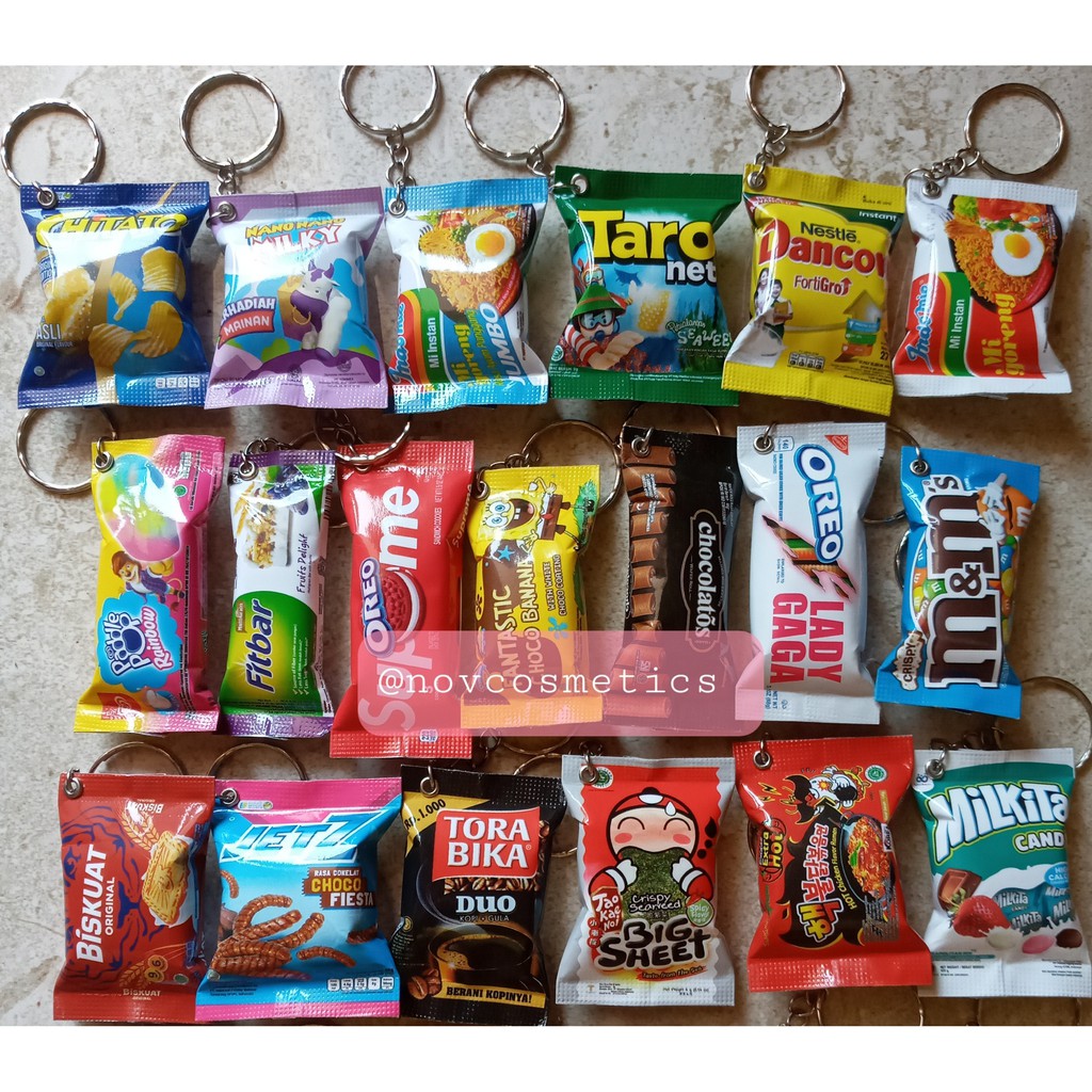 Gantungan Kunci Miniatur Snack / Tempelan Magnet Kulkas Snack