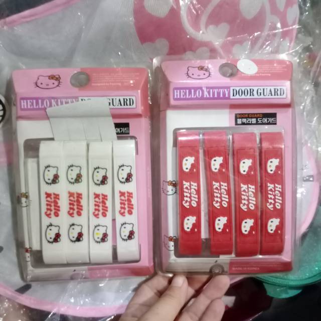 Pengaman pintu mobil