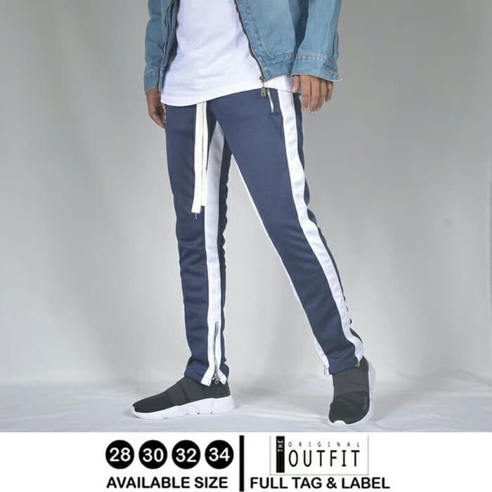 gray track pants outfit