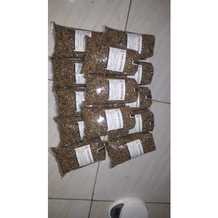 

biji kopi robusta dampit