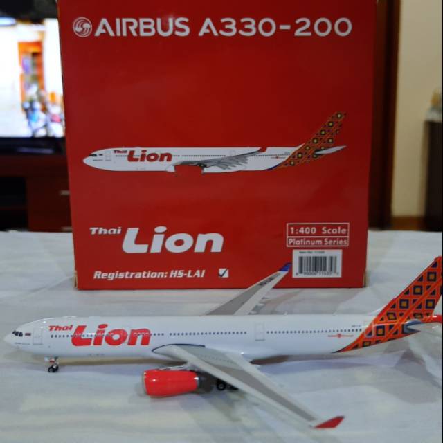 Diecast Pesawat Thai Lion A330-200 HS-LAI Phoenix 1/400