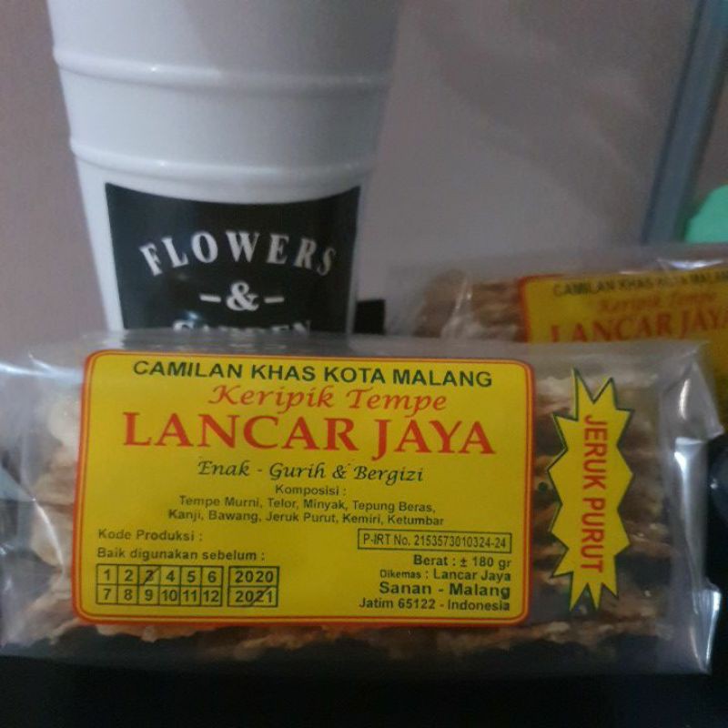 

Kripik Tempe Lancar Jaya Malang