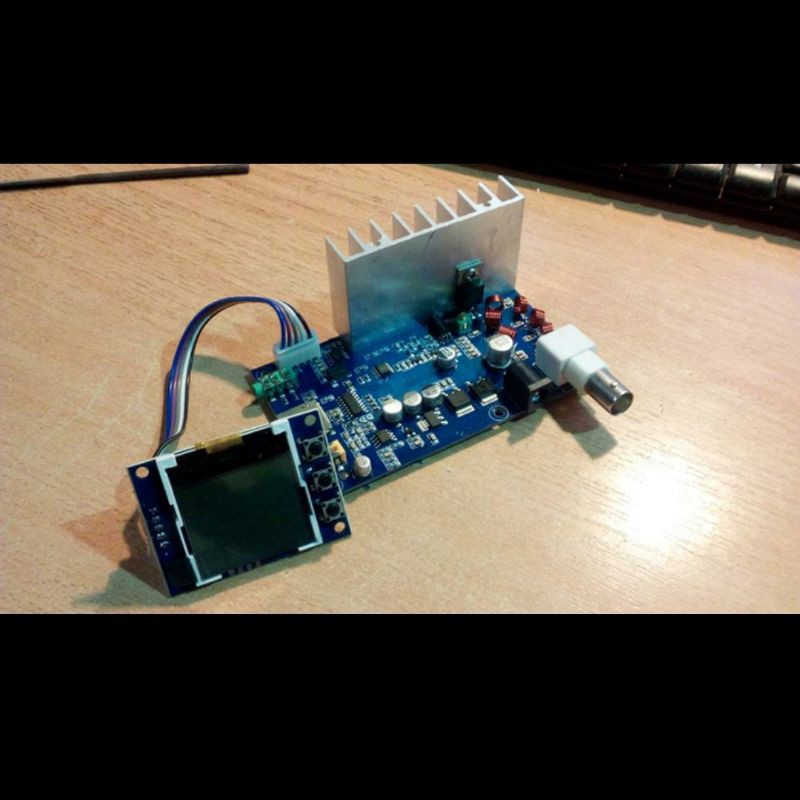 PLL LCD Stereo 5 Watt Fm broadcast pemancar frek 76 - 108 Mhz