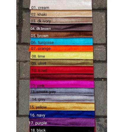 kain sofa beludru Quantico