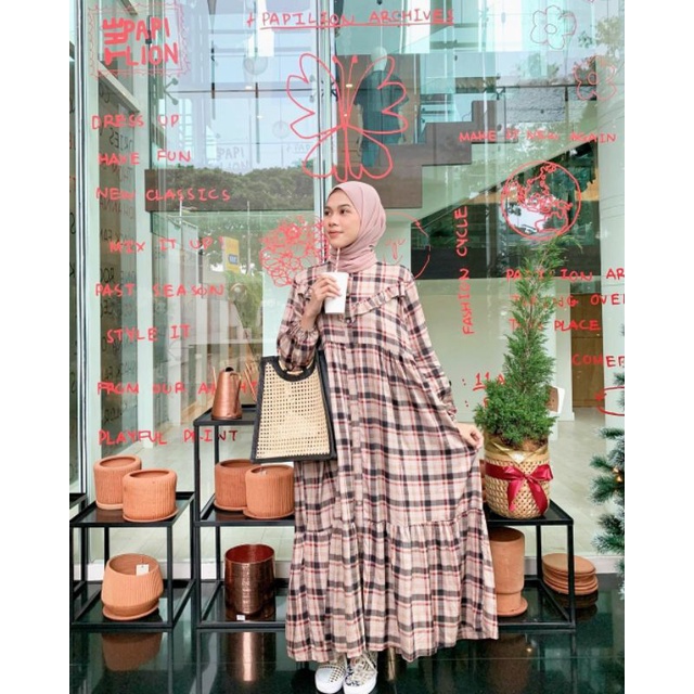 HAIDEE ORLIN HAYYA PLAID BLACK RED