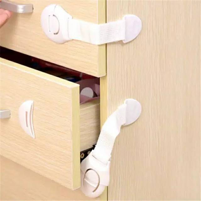 Penahan pengaman pintu laci lemari kulkas