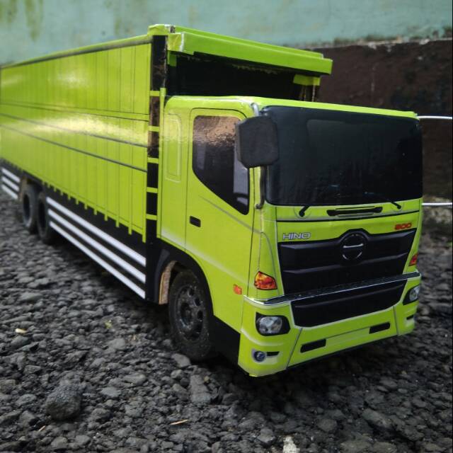 Miniatur Truk Hino Ranger 500