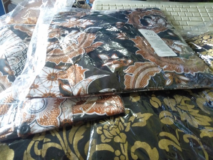 (bisa Cod) Batik Rifa Cfbr061 Baju Batik Couple Keluarga Syari Set Family Ayah Ibu & 2 Anak