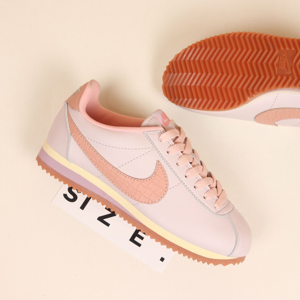 Nike Cortez Classics Leather Lux Pearl Pink