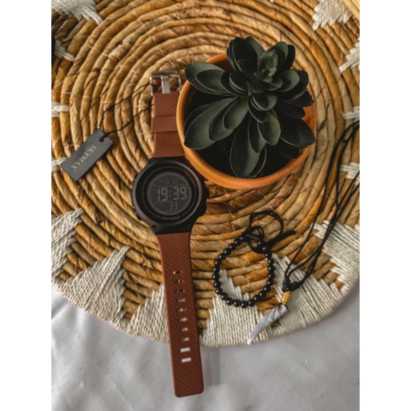 jam tangan SKYMAX coklat  pria gratis gelang dan kalung (dhon store)