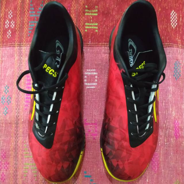 Specs Swervo ( futsal )