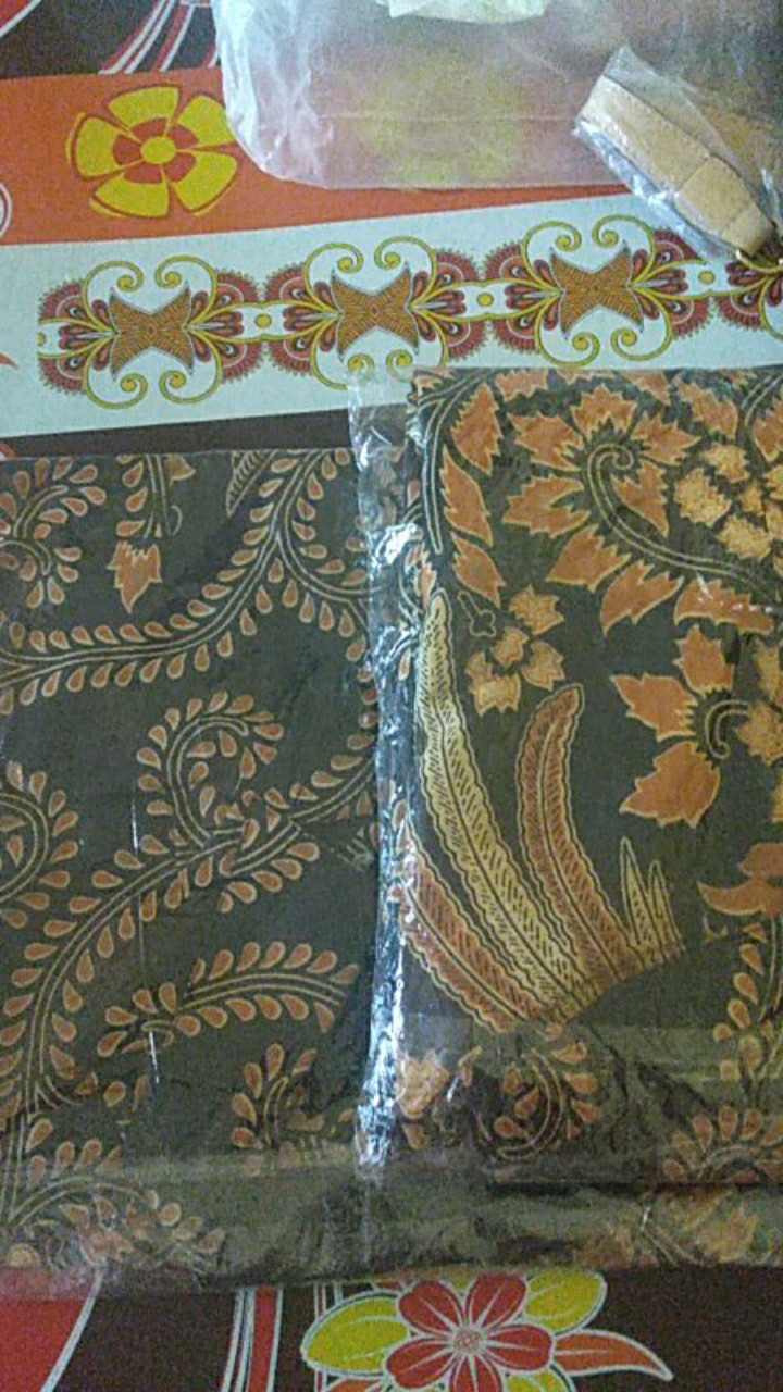 Maura Couple - Sania Ruffle Batik Couple Ori Ndoro Jowi Garansi Termurah Shopee - Kebaya Modern