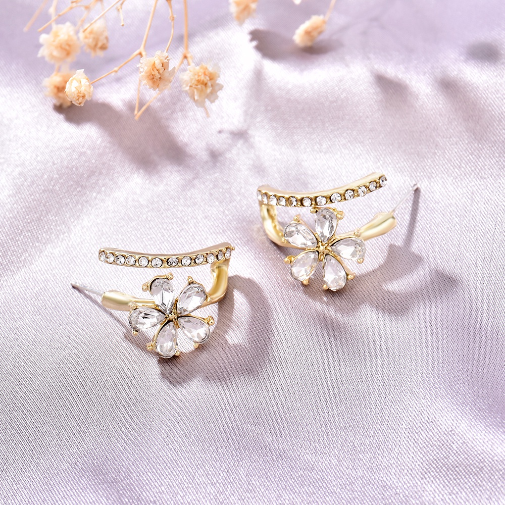 Beauty Girl Small Flower Earrings Zircon Ear Stud Women Wedding Party Jewelry