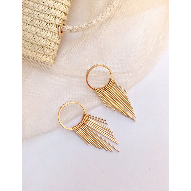 LRC Anting Tusuk Fashion Gold Pearl Geometric Hollow Square Stud Earrings F80200