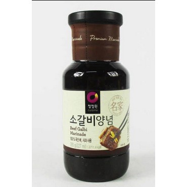 

Chung Jung One Saus Panggang Iga Sapi 500g / BBQ Beef Kalbi Sauce Korea - Ribs)