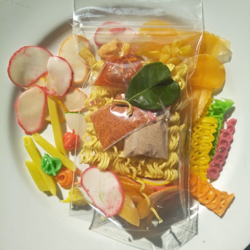 

SEBLAK INSTAN LENGKAP TERMURAH 75gr