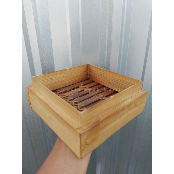 

Promo Klakat 15x15 dimsum kotak wadah/siomay/Kukusan/batagor/steamer/makanan/seafood/kitchen/mie/yamie/alat dapur/kerajinan bambu/craft/murah/hits/minuman