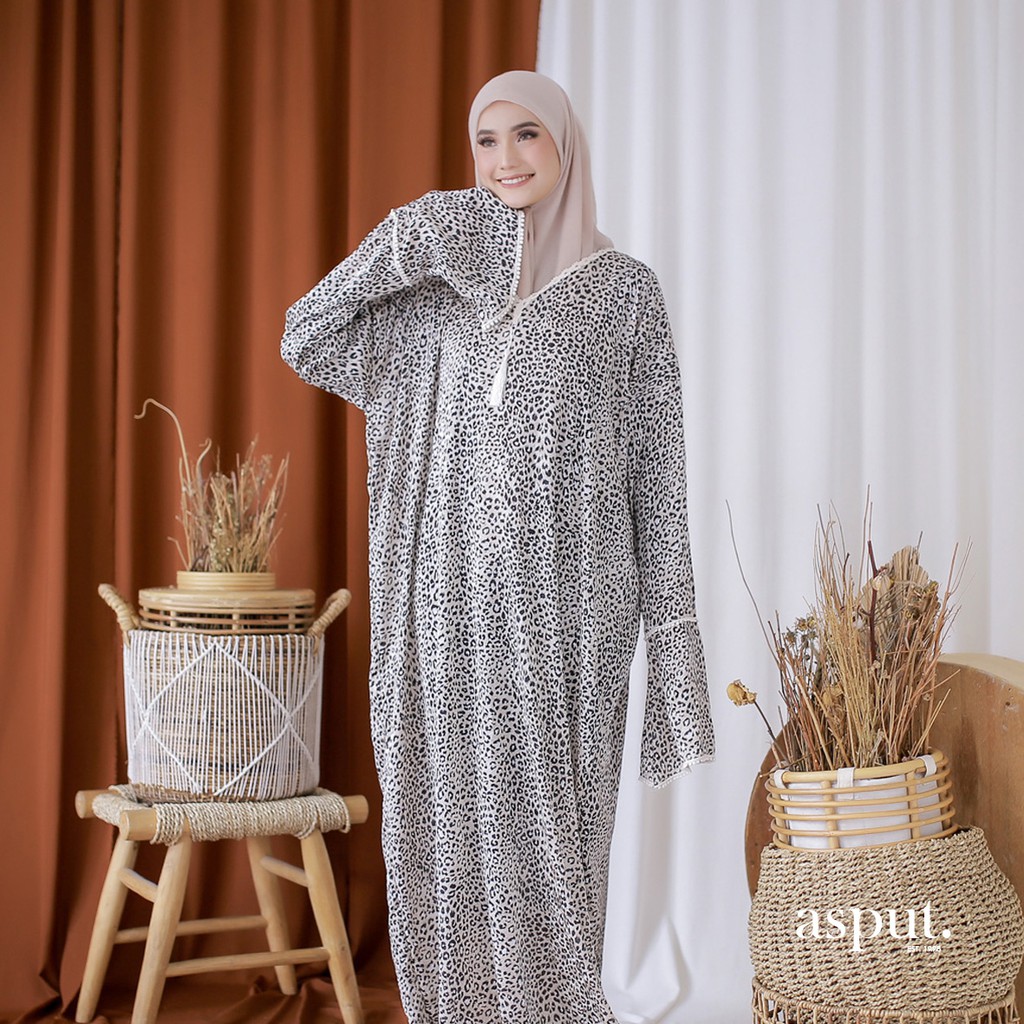 ASPUT - Serra Mukena Abaya Turki Motif Leopard by Nonaa