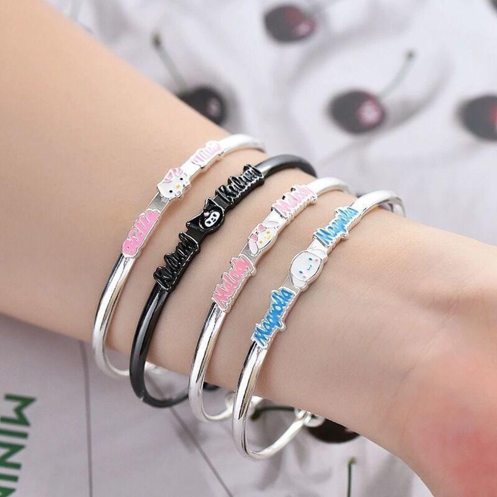 Augustina Kuromi Gelang Ditarik Kawaii Kepribadian Melodyku Tangan Dekorasi Perhiasan Kartun Cinnamoroll Animasi Seri Metal Wristlet