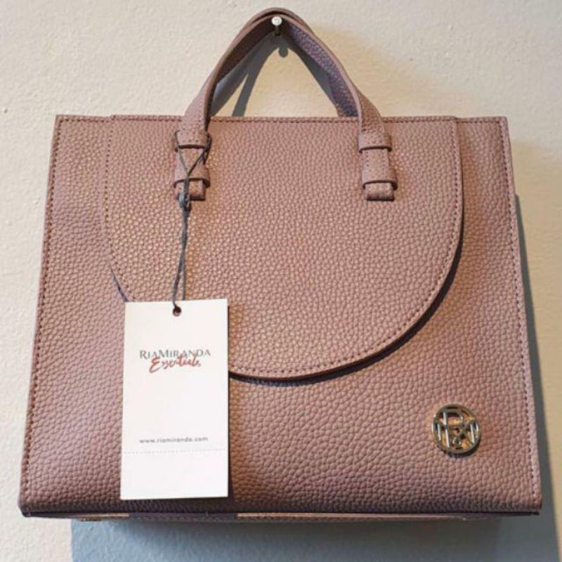 preloved kin bag ria miranda/ preloved tas ria miranda/ ria miranda bag/ tas ria miranda/ preloved r