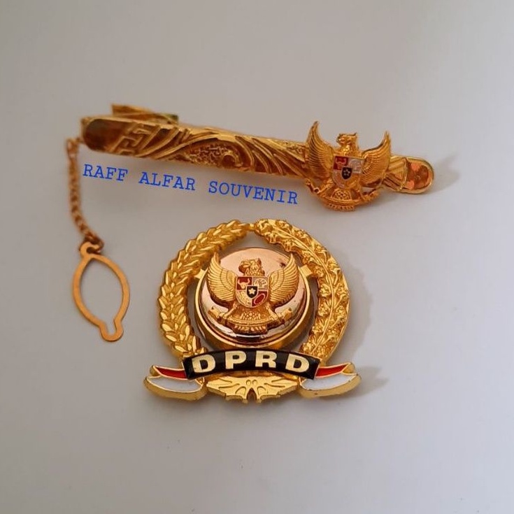PIN DPRD DAN JEPIT DASI GARUDA - Penjepit dasi garuda dan pin dprd