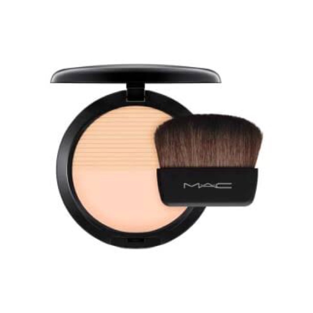 MAC Studio Waterweight Powder/Pressed