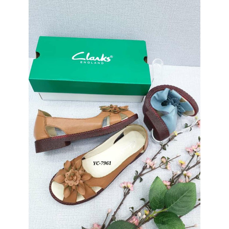 Sepatu Clarks Yc-7961Terbuka Amazon / Sepatu wanita clarks RG-7961