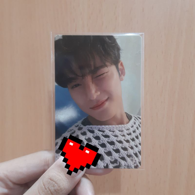 [BOOKED] SEVENTEEN Mingyu Wink Attacca Carat Version (Carver)