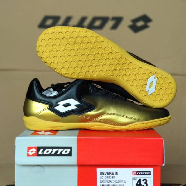 Sepatu futsal lotto severe in
