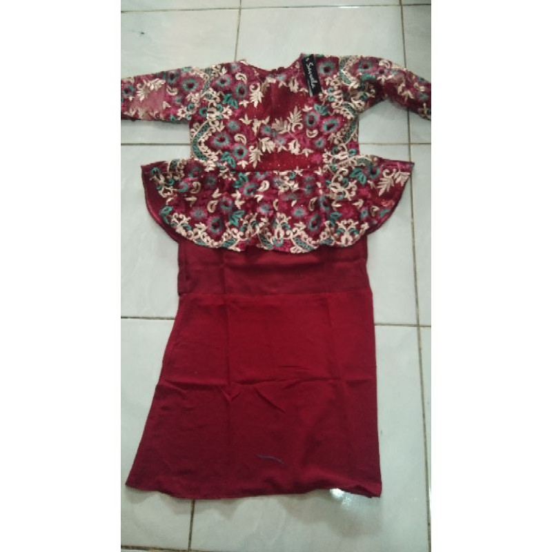 gamis anak brukat duyung