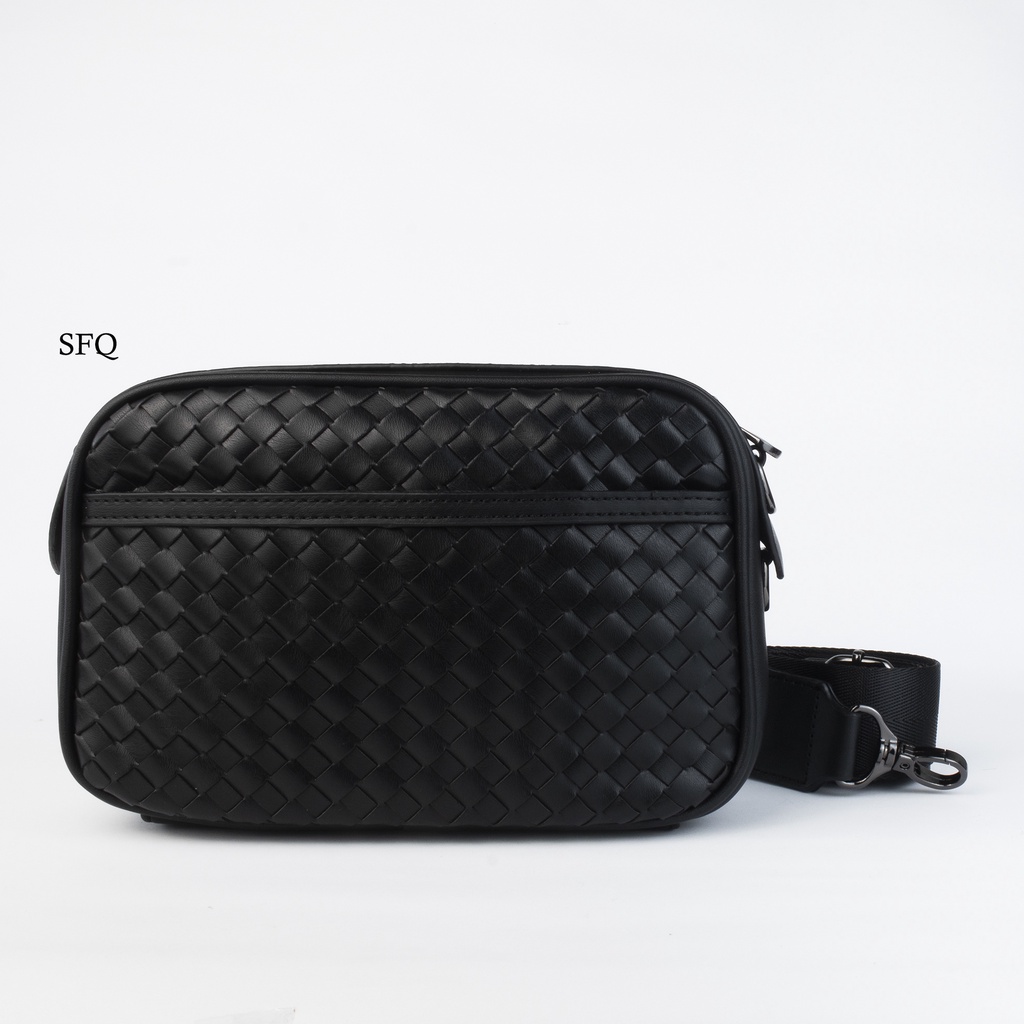 Slingbag Knited Tas Selempang Kulit Motif Anyam Hitam Impor