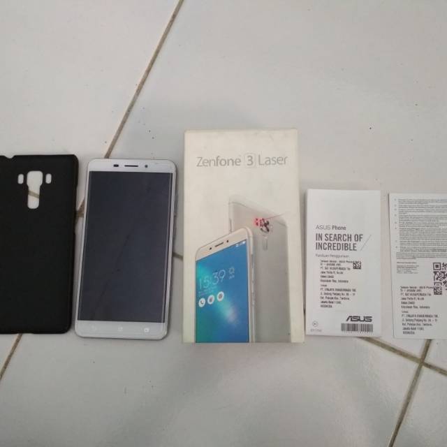 Asus zenfone 3 laser + hardcase NILIIN (bekas)