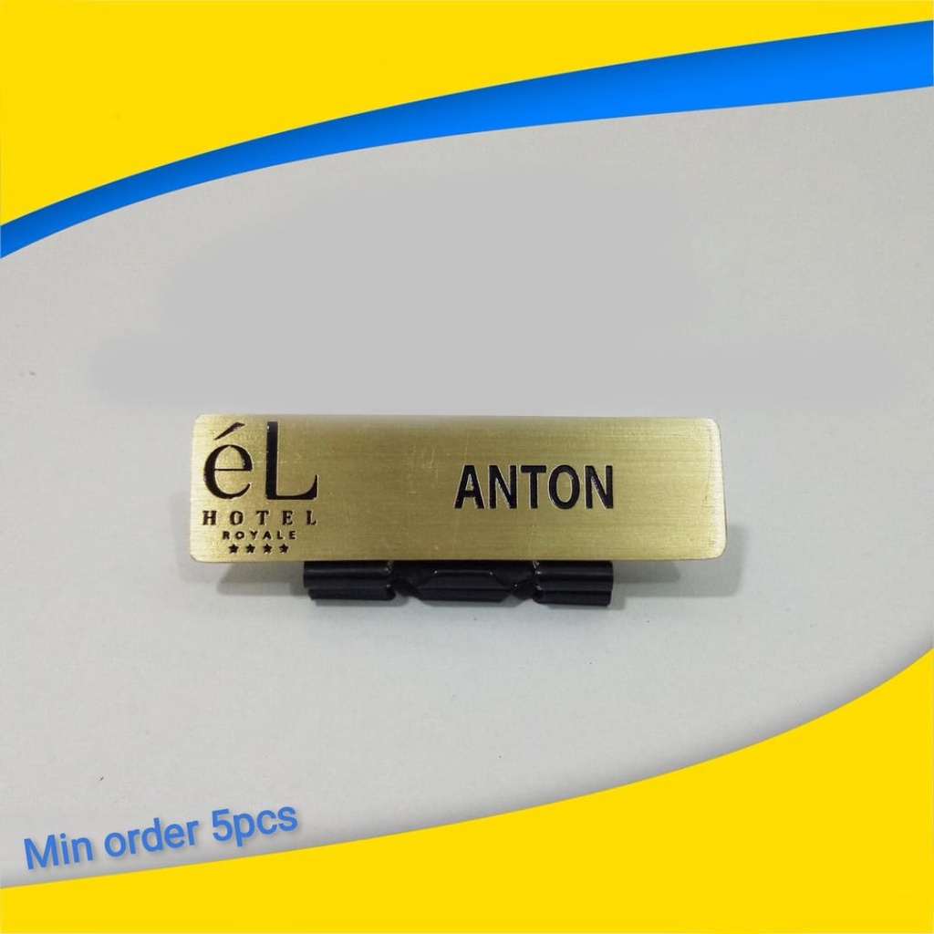 

Nametag Kuningan 0.8mm Penitik
