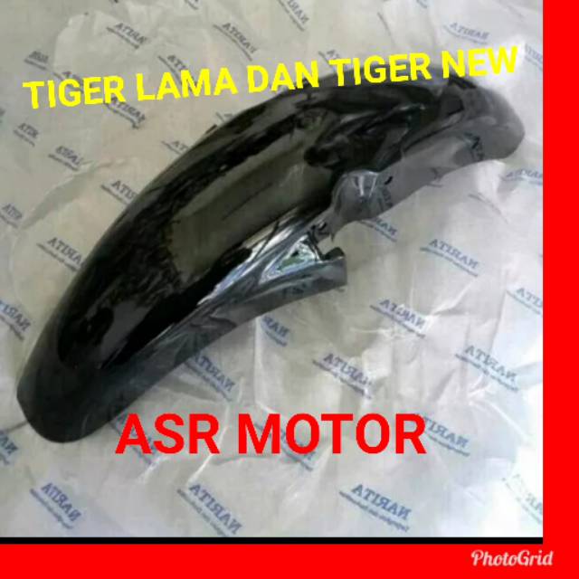 spakbor depan tiger lama tiger new 2000 hitam