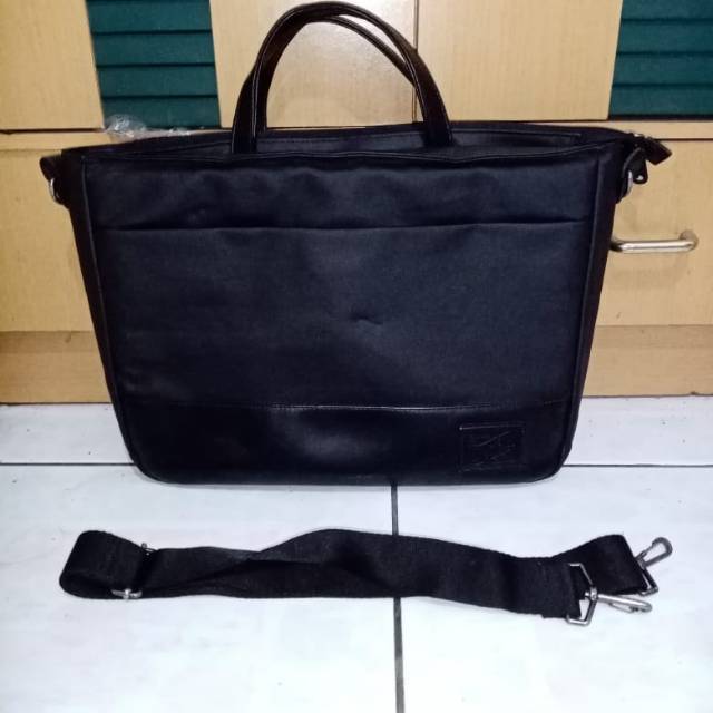 PL Cargobros tas laptop 12 inch
