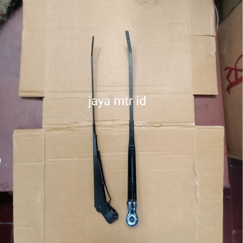 wiper arm / arm wiper L300