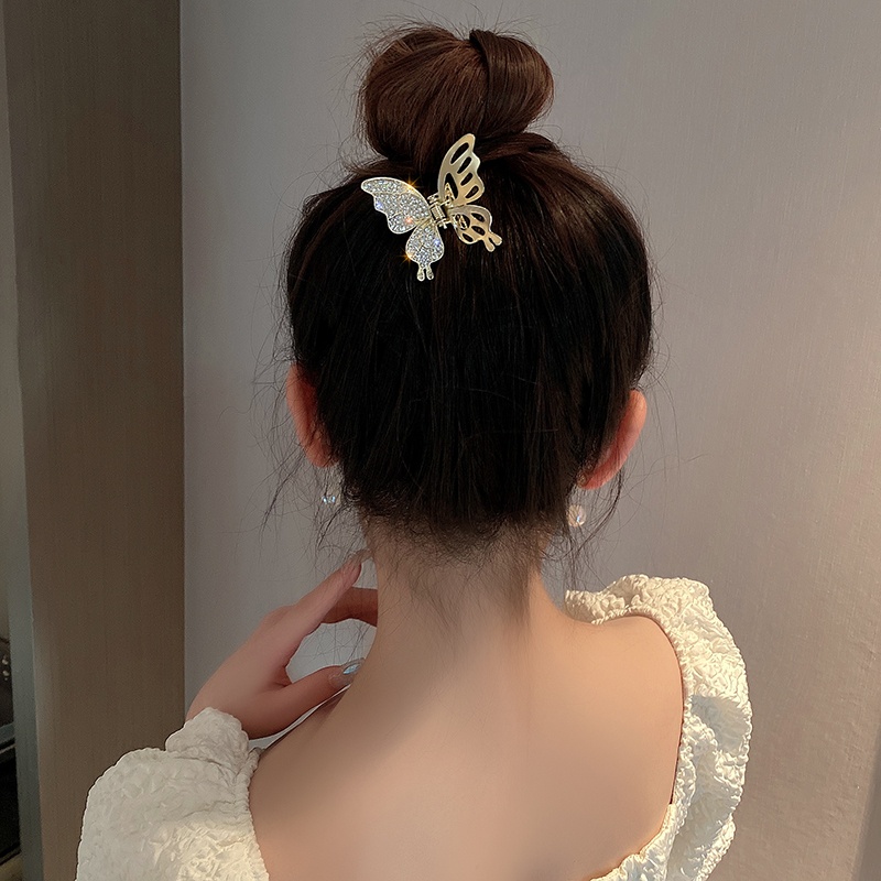 Jepit Rambut Bentuk Butterfly Bahan Alloy Aksen Berlian Imitasi Untuk Wanita